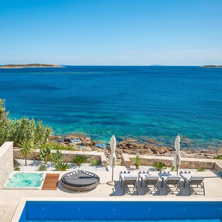 Villa Carisma Island Vis Buitenkant foto