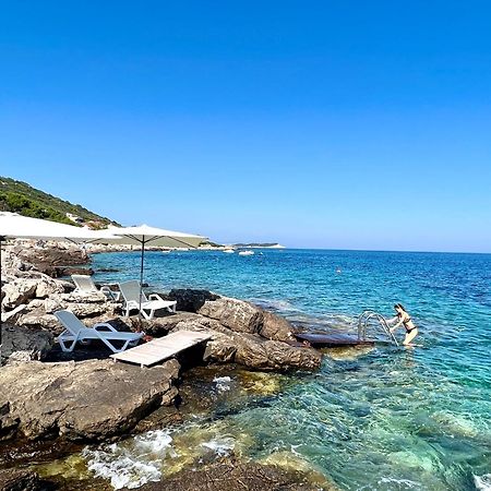 Villa Carisma Island Vis Buitenkant foto