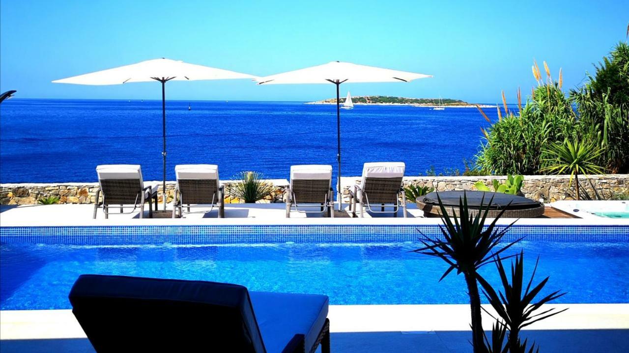 Villa Carisma Island Vis Buitenkant foto